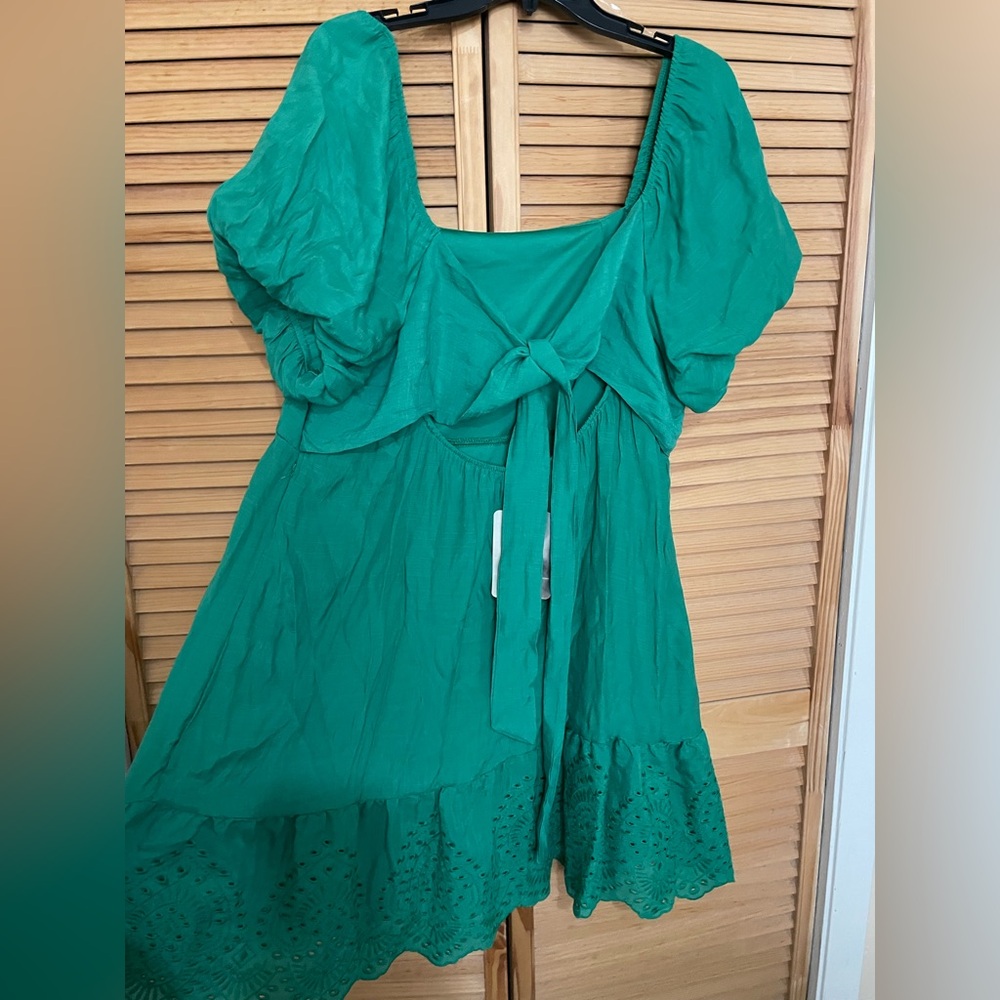 Plus size Green Square Neck Dress with tie in back size 2x - Picture 8 of 11